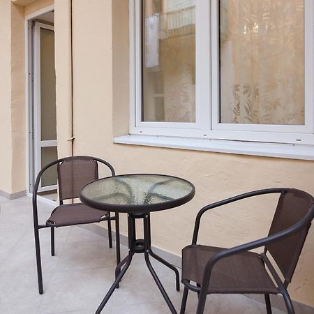 Royal Apartment On Slovatskogo 8 Lviv Ngoại thất bức ảnh