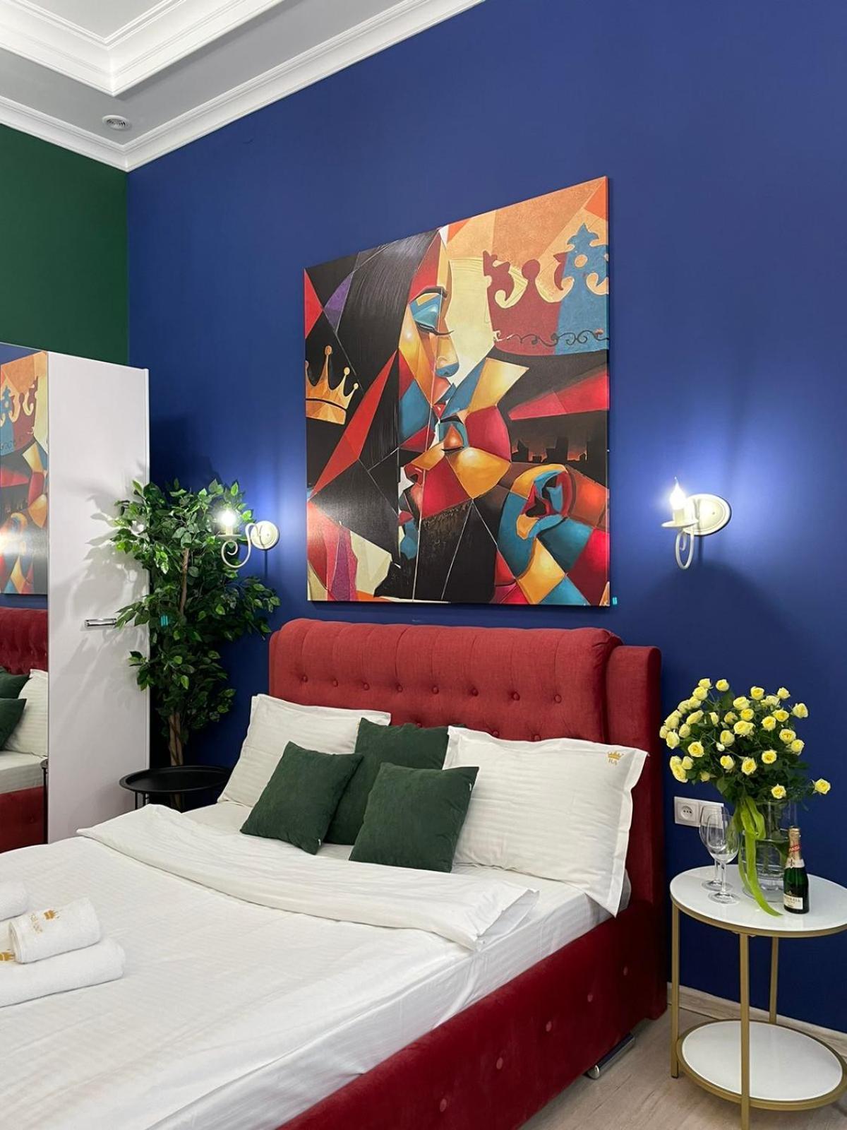 Royal Apartment On Slovatskogo 8 Lviv Ngoại thất bức ảnh